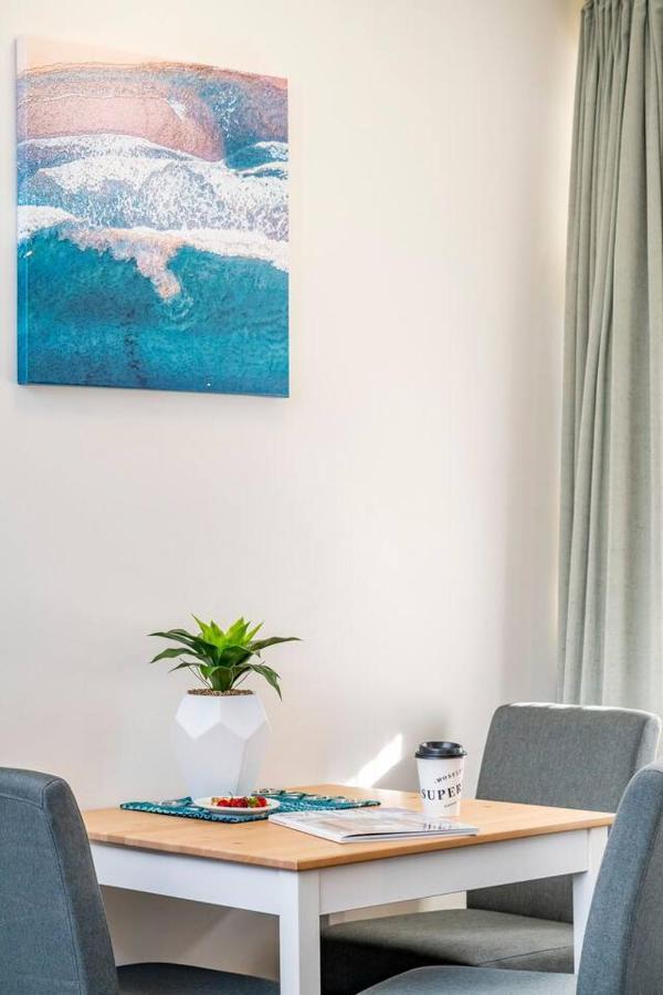 Glenelg Central Studio Aqua ภายนอก รูปภาพ